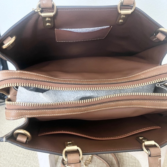 Coach Rogue 30 MTO - Picture 5 of 9